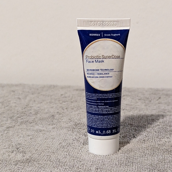 Korres Greek Yogurt Probiotic SuperDose Face Mask - Picture 1 of 2
